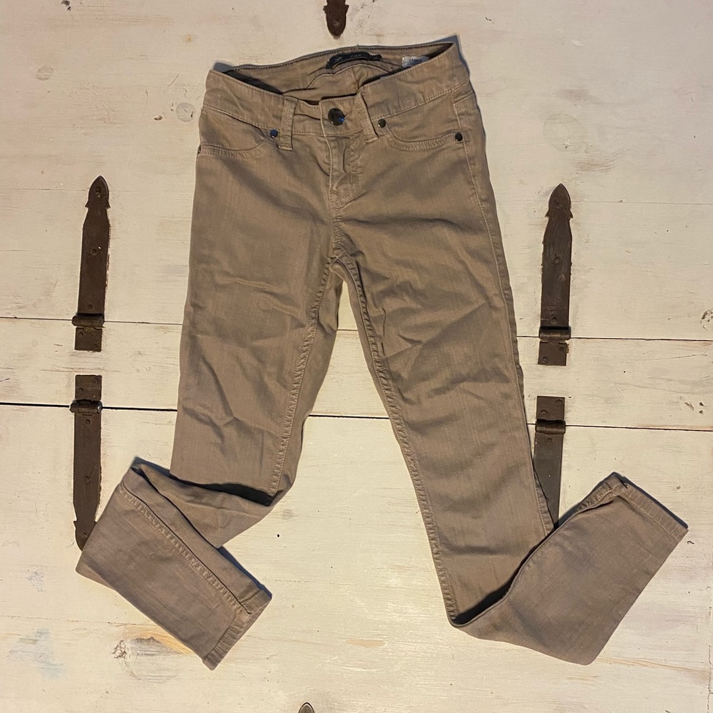 Level99 Ultra Skinny Jean.  Junior size 24.